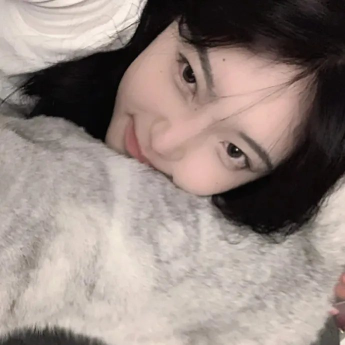 女机械人